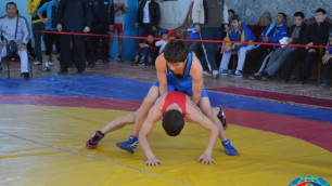 Фото с сайта wrestling.kz