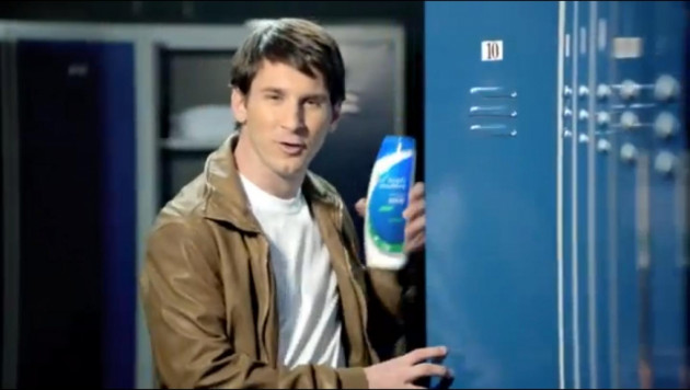 ВИДЕО: Лионель Месси снялся в рекламе шампуня