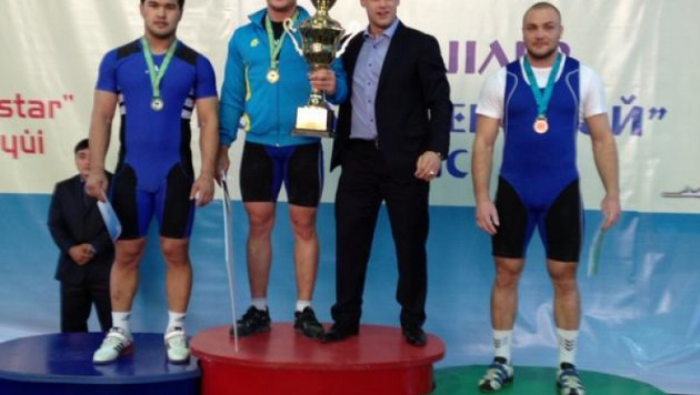 Илья Ильин наградил победителей чемпионата Казахстана