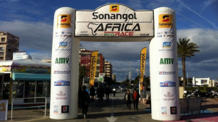 Пилот французской команды погиб на втором этапе Africa Eco Race-2013