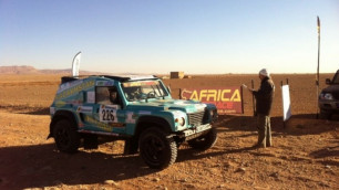 Второй экипаж "Астаны" финишировал без штрафного времени на третьем этапе Africa Eco Race-2013