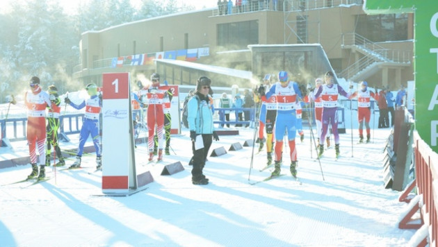 Шарабаев выступил на Континентальном Кубке по лыжному двоеборью