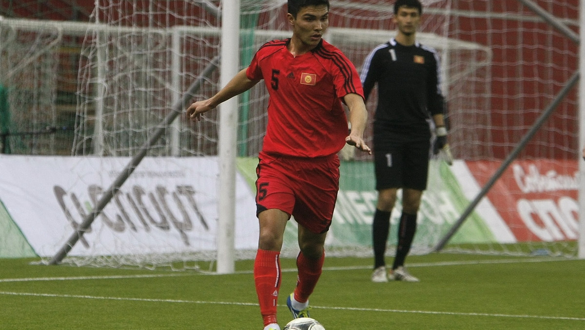 В Кубке Содружества Кыргызстан сыграл вничью с Узбекистаном