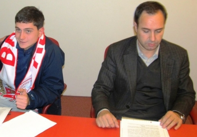 Максим Жестков (слева). Фото с официального сайта "Браги".