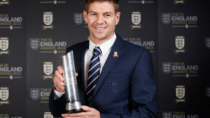 Джеррард признан лучшим футболистом Англии в 2012 году