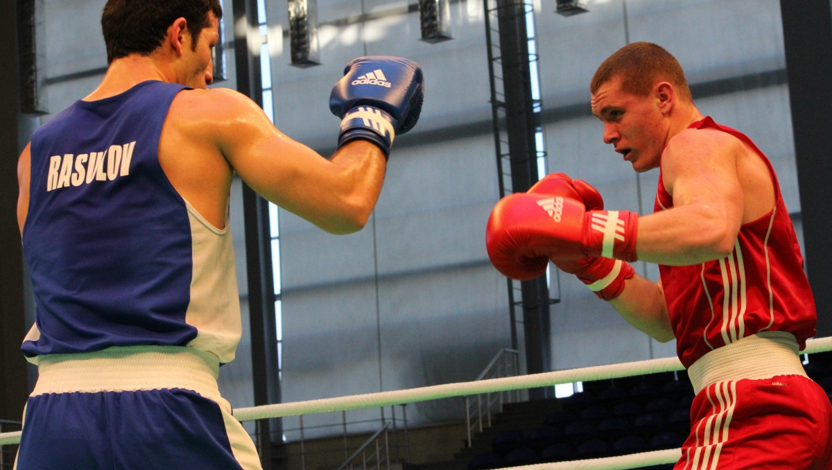 Сборная Узбекистана по боксу победила соперников из Украины