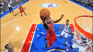 Трипл-дабл Джеймса принес "Майами" 10-ю подряд победу в НБА