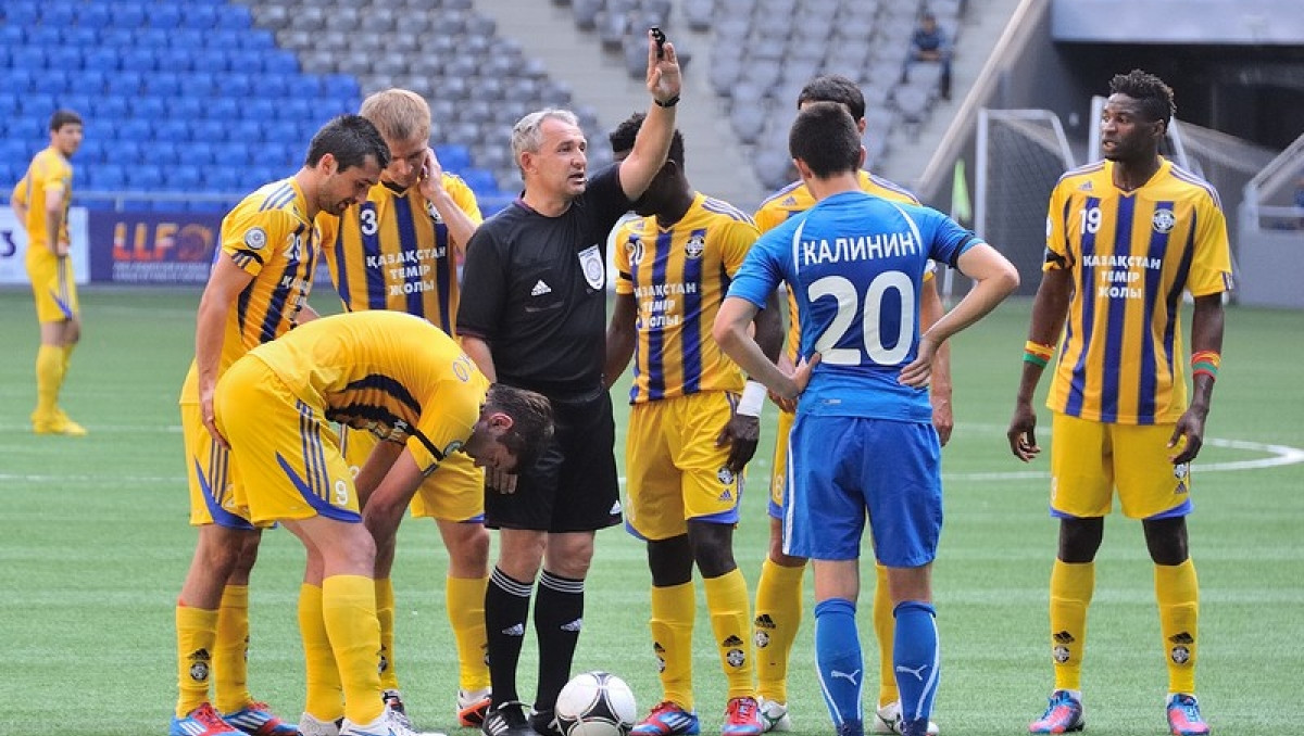 Матч между "Шахтером" и "Астаной" рассудит Игорь Хисамутдинов