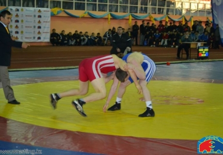 Фото с сайта wrestling.kz