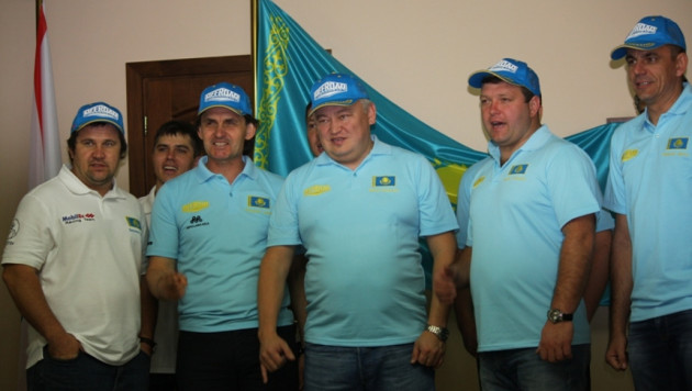 Команда Off Road Kazakhstan отправилась на Аbu Dhabi Desert Сhallenge-2013