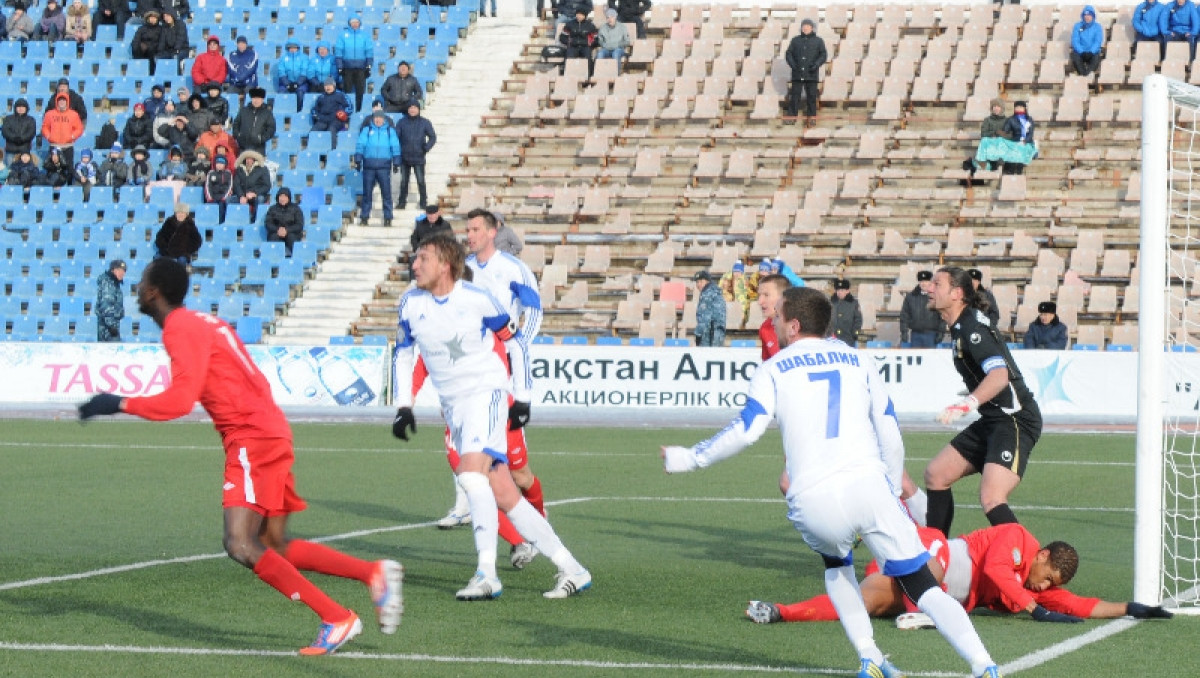 "Иртыш" нанес "Акжайыку" первое поражение в чемпионате