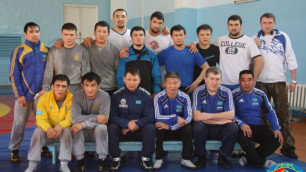 Фото с сайта Федерации борьбы Казахстана