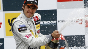 Гонщик "Астаны" дебютирует в качестве тест-пилота "Ф-1" на Гран-при Испании