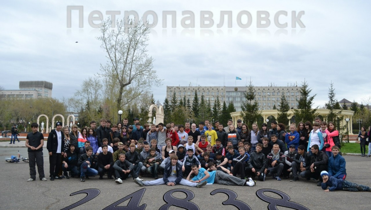 В честь Дня Победы в городах Казахстана прошла акция "24 838 отжиманий"
