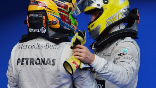 Пилоты Mercedes выиграли квалификацию Гран-при Ф-1 в Монако