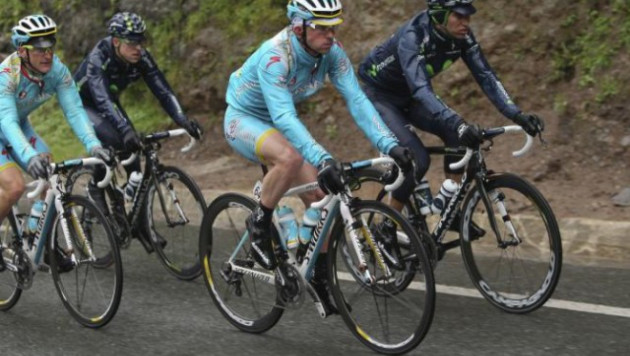 Гонщик "Астаны" стал седьмым на втором этапе "Тур де Франс"
