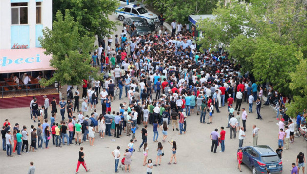 За билетами на матч "Актобе" - "Динамо" выстроилась 30-тысячная очередь