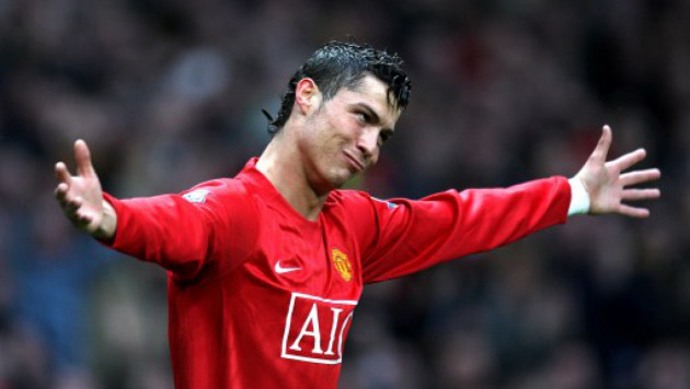 Роналду хотел бы завершить карьеру в "Манчестер Юнайтед"