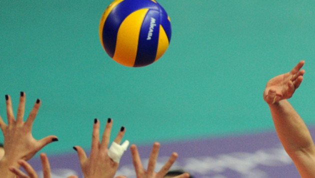 Казахстанские волейболистки выиграли первый матч за путевку в 1/4 финала ЧА