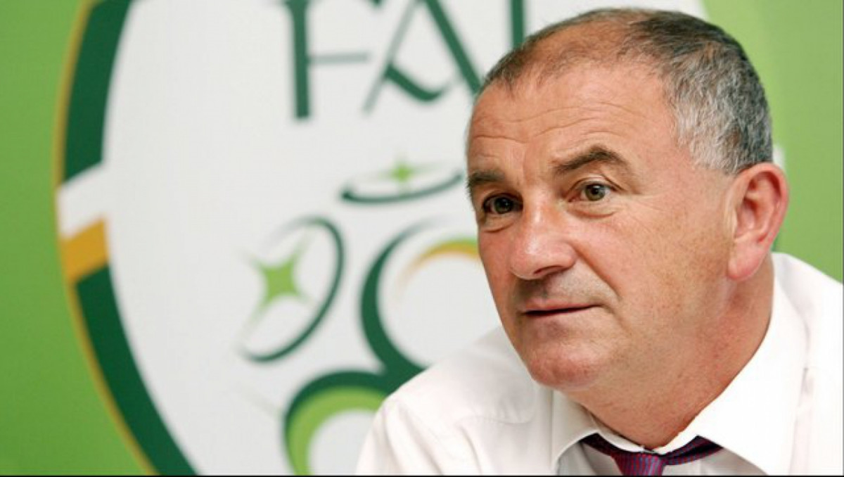 В матче против Казахстана Ирландией будет руководить тренер молодежной сборной