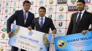 Дзюдоист Азамат Муканов получил 12,5 миллиона тенге за "серебро" чемпионата мира