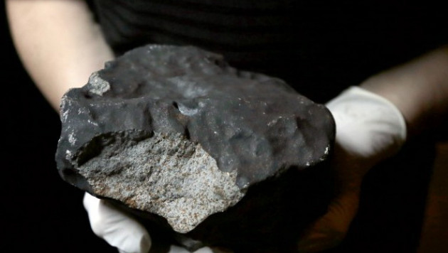 Казахстанские бодибилдеры поборются за осколки челябинского метеорита