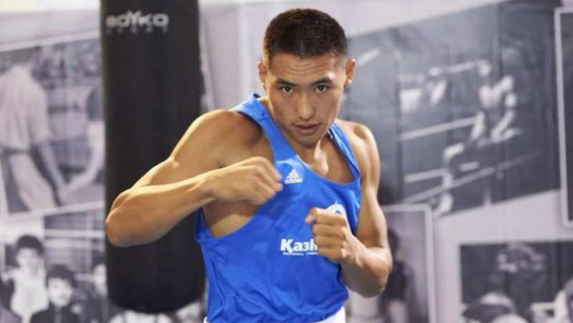 Боксер Жанибек Алимханулы успешно стартовал на чемпионате мира в Алматы