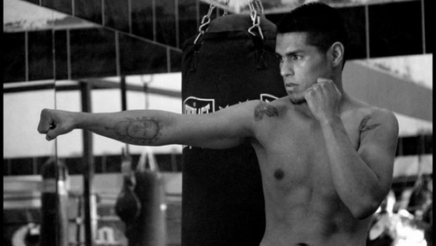 Мексиканский боксер скончался после поражения нокаутом