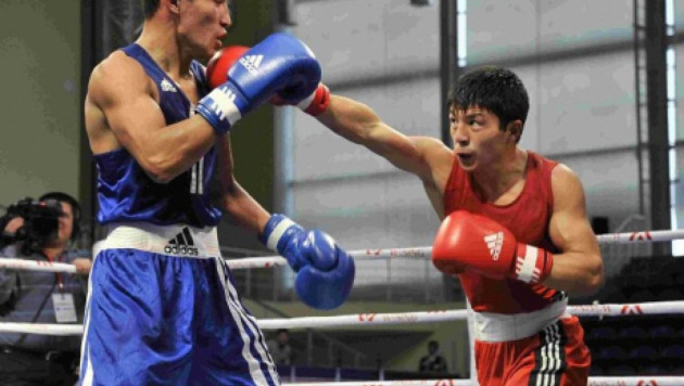 Абдрахманов стал шестым казахстанцем в полуфиналах ЧМ по боксу