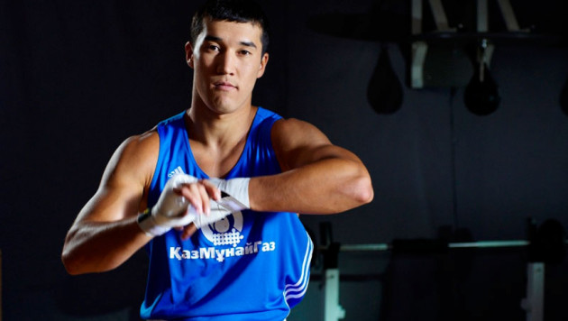 Ниязымбетов гарантировал Казахстану восьмую медаль на чемпионате мира по боксу