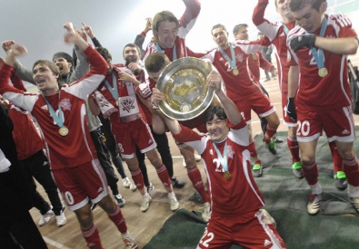 "Актобе" после золотого матча в 2008 году. Фото с сайта uefa.com
