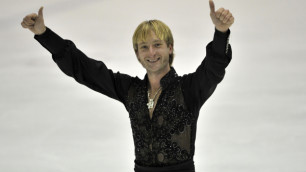 Плющенко выиграл первый турнир в сезоне после возвращения