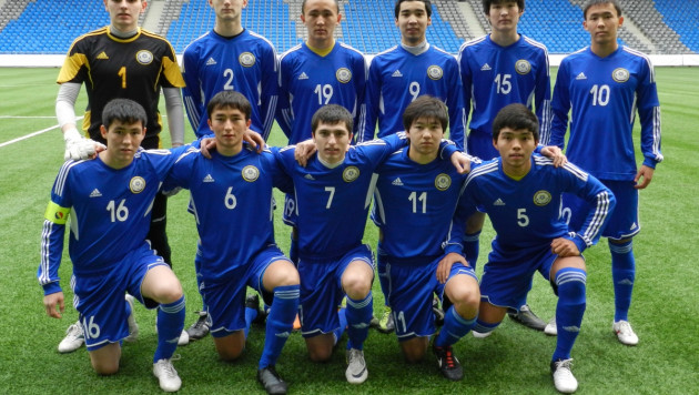 Юношеская сборная Казахстана завершила ничьей отбор на ЧЕ-2014