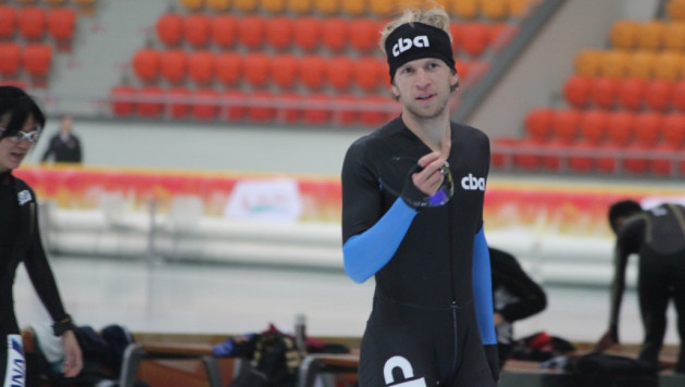 Конькобежец Бабенко может представить Казахстан на дистанции 10000 метров в Сочи