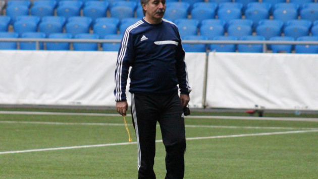 Новый главный тренер "Астаны" провел первую тренировку с командой 