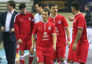 Игроки МФК "Кайрат". Фото с сайта kairat-futsal.kz