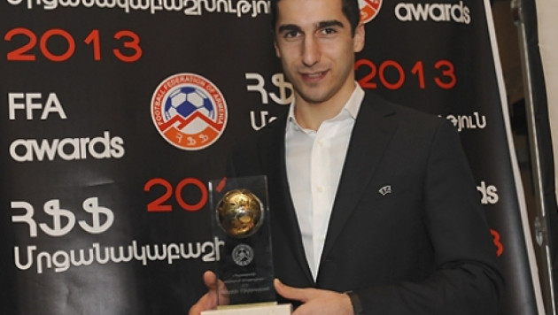 Казарян проиграл игроку "Боруссии" в борьбе звание футболиста года в Армении