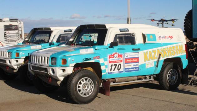 Казахстанские экипажи успешно прошли техническую проверку на Africa Eco Race-2014