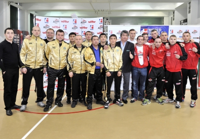 Боксеры Astana Arlans и Poland Hussars после взвешивания. Фото с сайта WSB