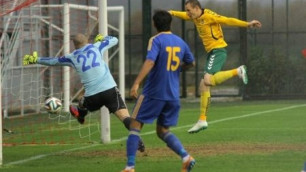 Вичюс из "Шахтера" забил гол в ворота сборной Казахстана