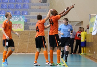 Игроки МФК "Тулпар". Фото с сайта kairat-futsal.kz