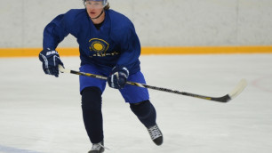 Мы готовимся, чтобы преподнести сюрприз на ЧМ-2014 - защитник сборной Казахстана по хоккею Савченко