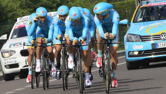 "Астана" стала шестой в командной гонке на "Джиро дель Трентино"