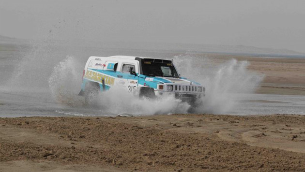 Экипаж Mobilex Racing Team преодолел третий этап ралли-рейда в Катаре