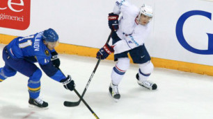 Сборная Казахстана пропустила пять шайб в заключительном матче перед ЧМ по хоккею