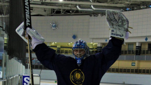 Сборная Казахстана по хоккею провела в Минске первую тренировку 