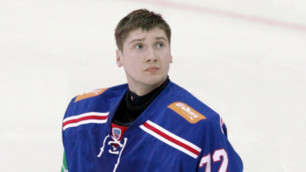 Вратарю сборной России по хоккею пришлось экстренно ушивать щитки перед ЧМ