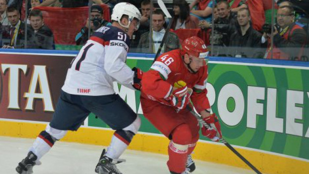 Форвард сборной Беларуси по хоккею Костицын пропустит матч с Казахстаном