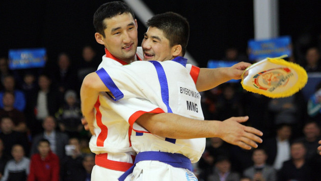 Восточно-Казахстанскую область на турнире "Қазақстан Барысы" представят три борца