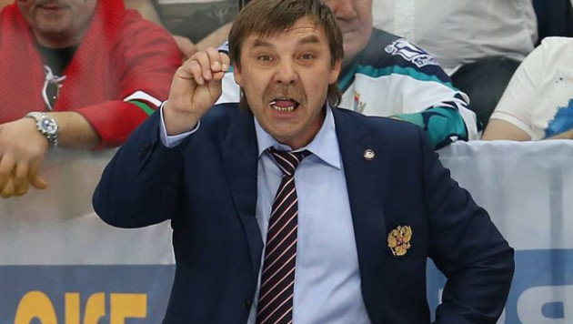 Сборная России по хоккею заступилась за главного тренера